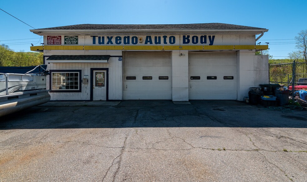 922 Route 17, Southfields, NY for sale - Building Photo - Image 1 of 1