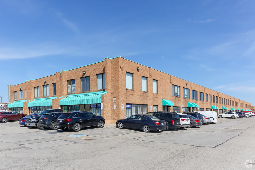 6741 Columbus Rd, Mississauga, ON for lease - Primary Photo - Image 1 of 3