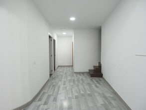 Retail in Granollers, Barcelona for lease Interior Photo- Image 2 of 8