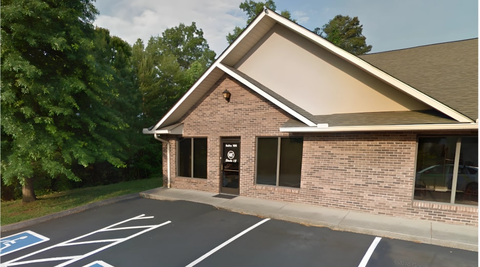 9080 Barbee Ln, Knoxville, TN for sale Interior Photo- Image 1 of 3
