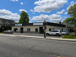 980 Little East Neck Rd, West Babylon, NY for lease Interior Photo- Image 1 of 13