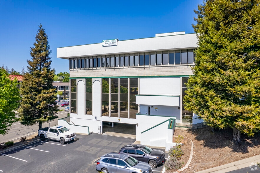1901 Olympic Blvd, Walnut Creek, CA for lease - Building Photo - Image 3 of 5