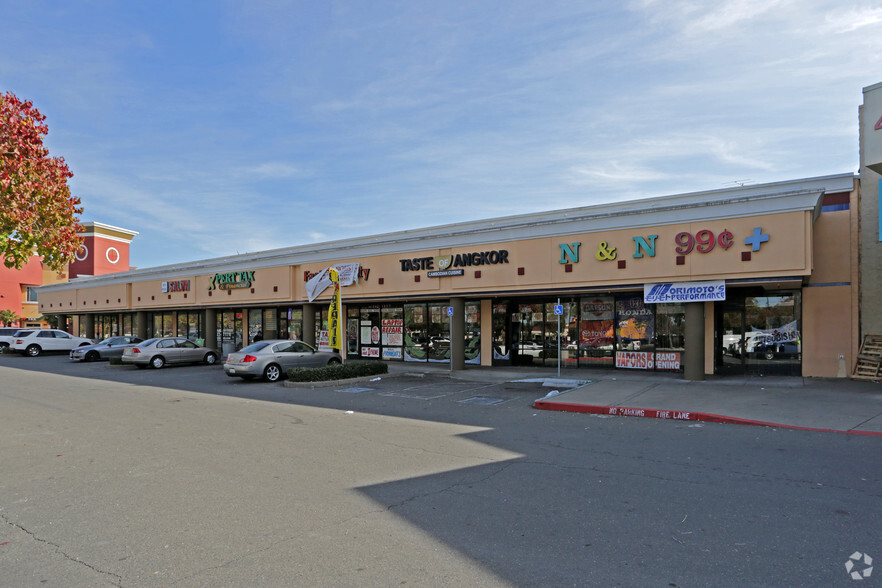 4550-4720 Mack Rd, Sacramento, CA for lease - Primary Photo - Image 2 of 9