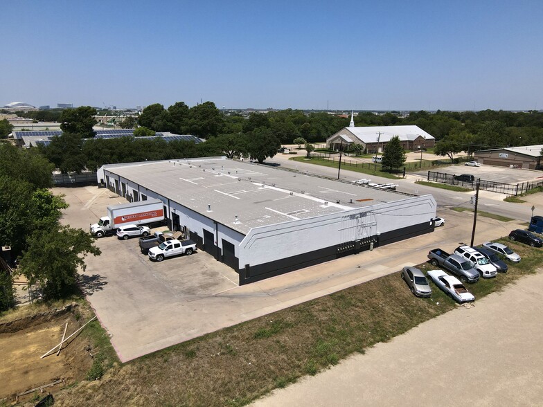 2345 Dalworth St, Grand Prairie, TX for lease - Building Photo - Image 3 of 7