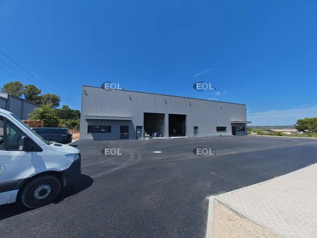 Flex in Gardanne for lease Building Photo- Image 1 of 4