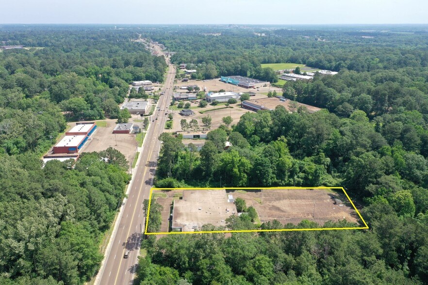 3576 Terry Rd, Jackson, MS 39212