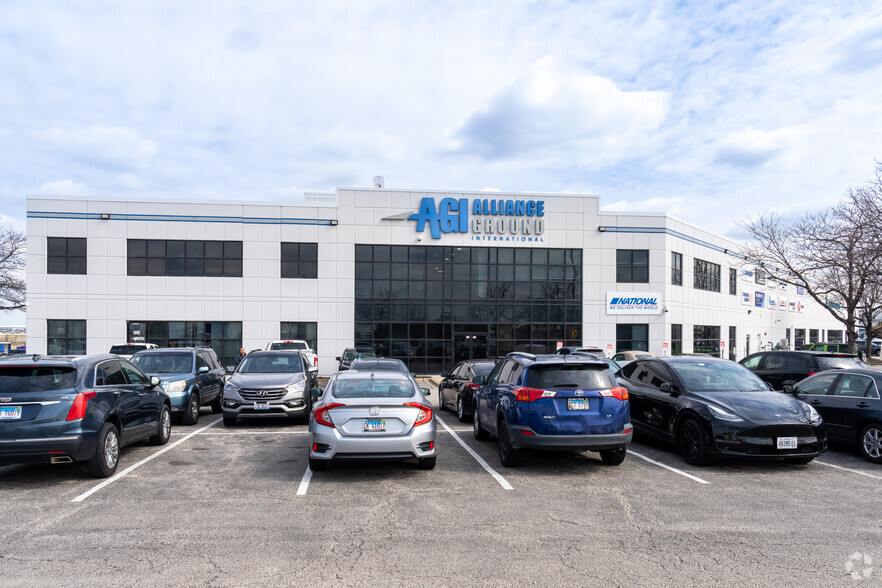 517 Express Center Dr, Chicago, IL for sale - Primary Photo - Image 1 of 1