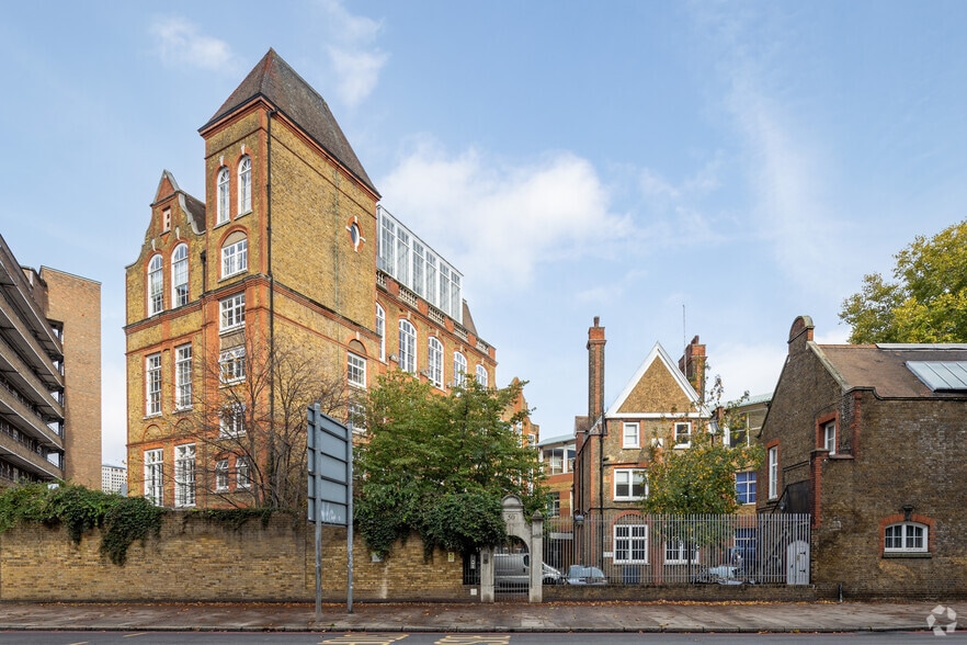 50 Westminster Bridge Rd, London for lease - Primary Photo - Image 1 of 2