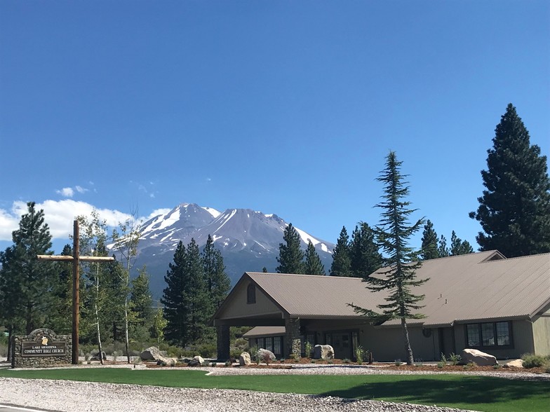 5826 Jackson Ranch Rd, Weed, CA for sale - Primary Photo - Image 1 of 1