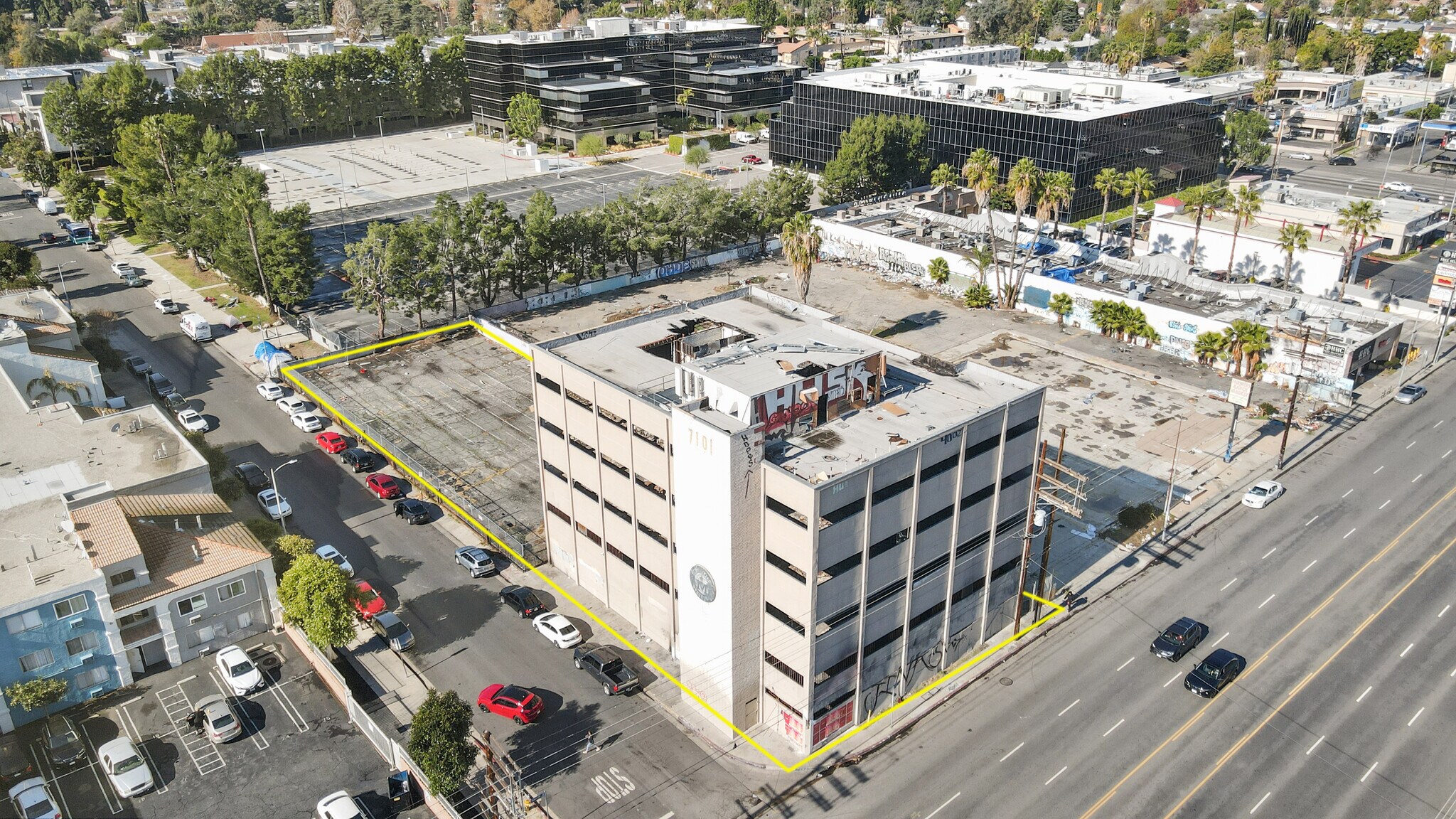 7101 Sepulveda Blvd, Van Nuys, CA for sale Building Photo- Image 1 of 1