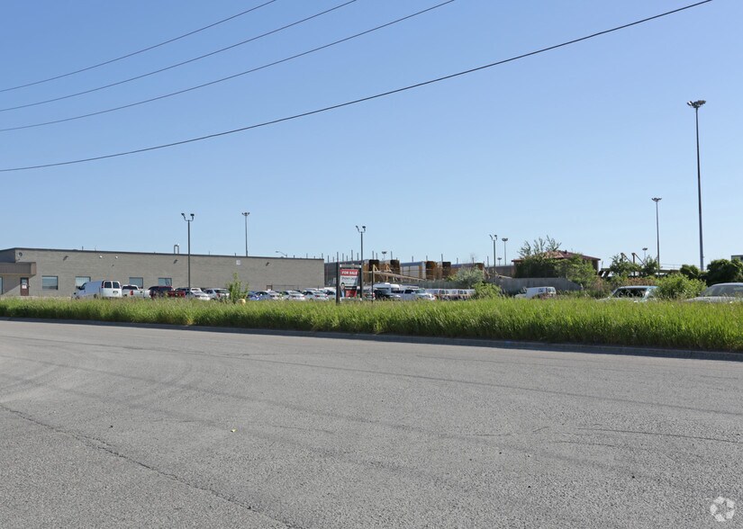 Skae Dr, Oshawa, ON for sale - Primary Photo - Image 1 of 1