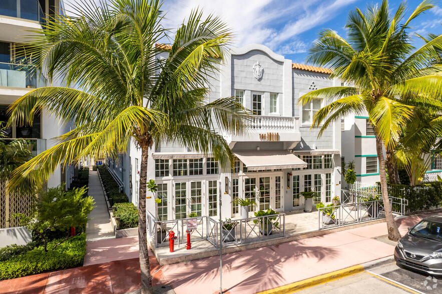 336 Collins Ave, Miami Beach, FL for sale - Primary Photo - Image 1 of 1