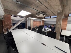 13 New North St, London for lease Interior Photo- Image 1 of 2