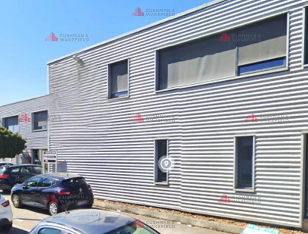 Office in Besançon for lease Building Photo- Image 1 of 3