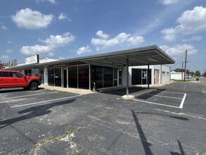 802-806 N Gray St, Killeen, TX for lease Building Photo- Image 2 of 11