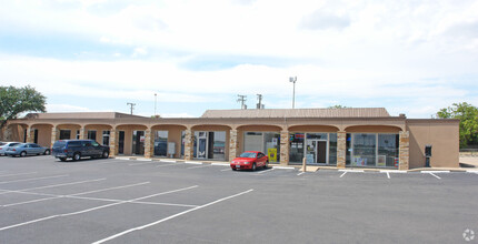 6816 Camp Bowie Blvd, Fort Worth, TX for lease Building Photo- Image 2 of 5