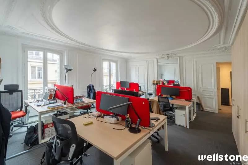 54 Rue De Ponthieu, Paris for lease Interior Photo- Image 1 of 8