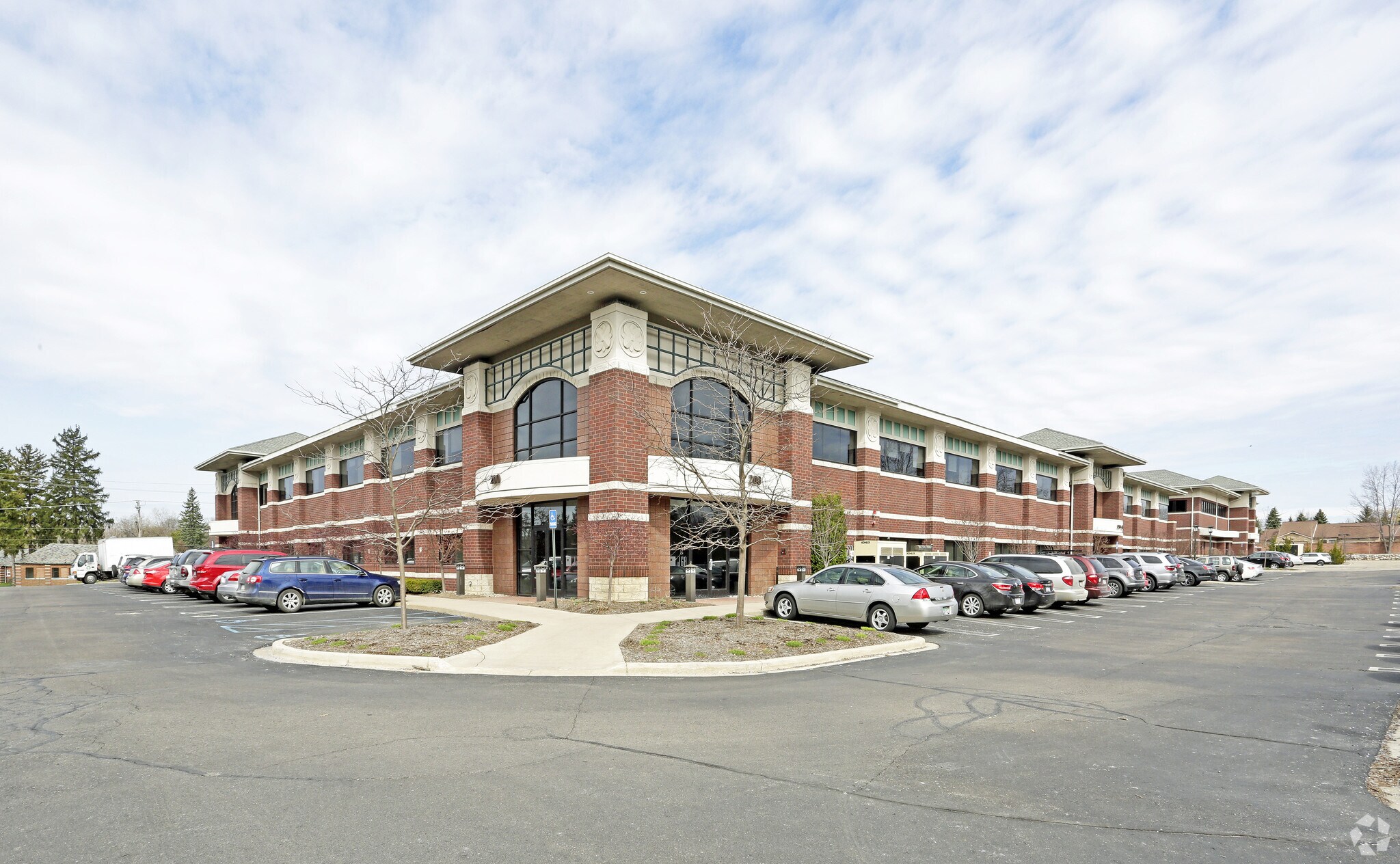 29110 Inkster Rd, Southfield, MI 48034 South Fountain View Office