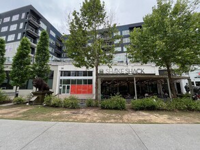 670 Dekalb Ave, Atlanta, GA for lease Building Photo- Image 2 of 10