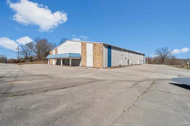 1320 Old Cape Rd, Jackson, MO for lease - Building Photo - Image 2 of 3