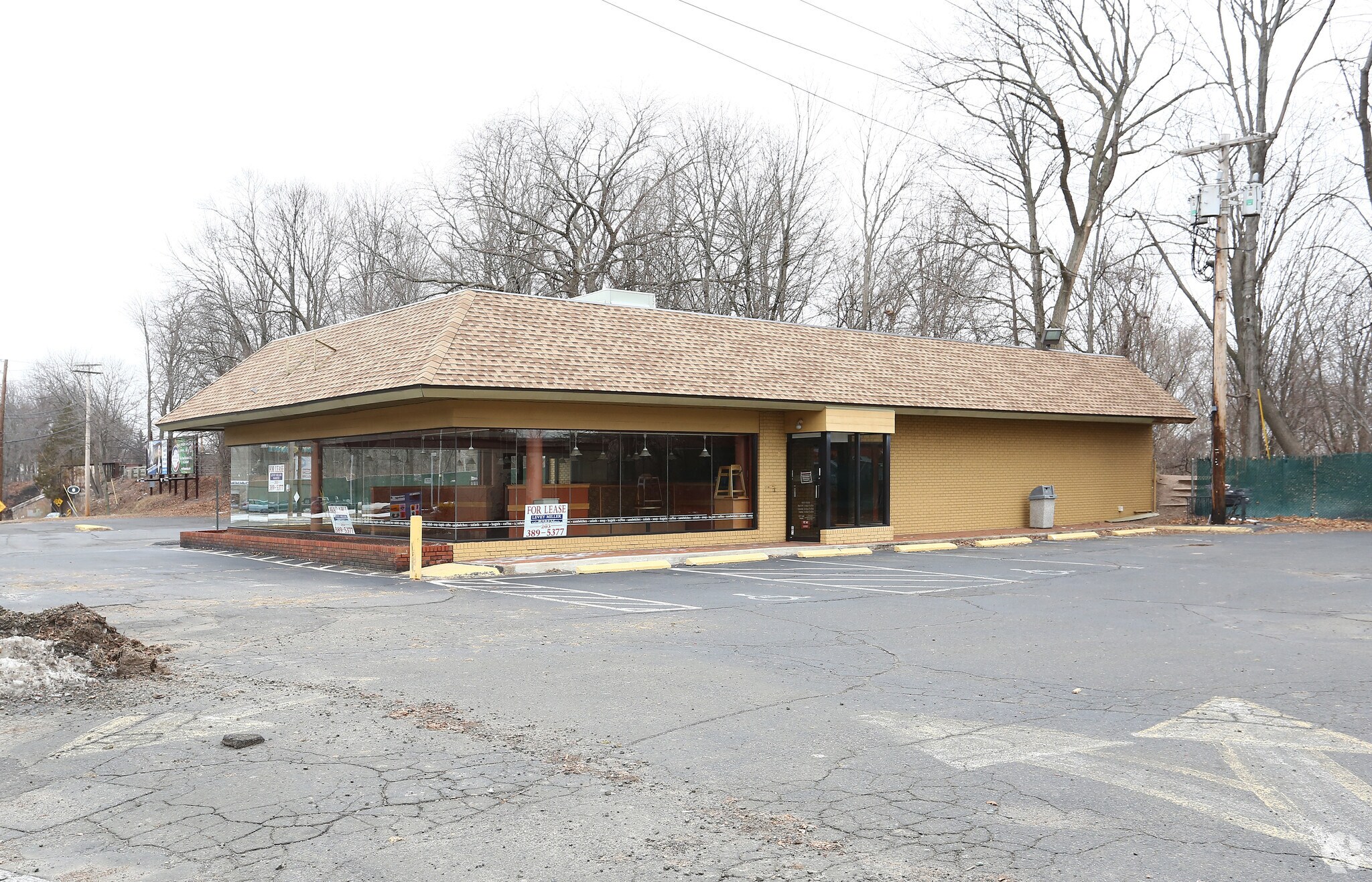 2425 Dixwell Ave, Hamden, CT for sale Primary Photo- Image 1 of 1