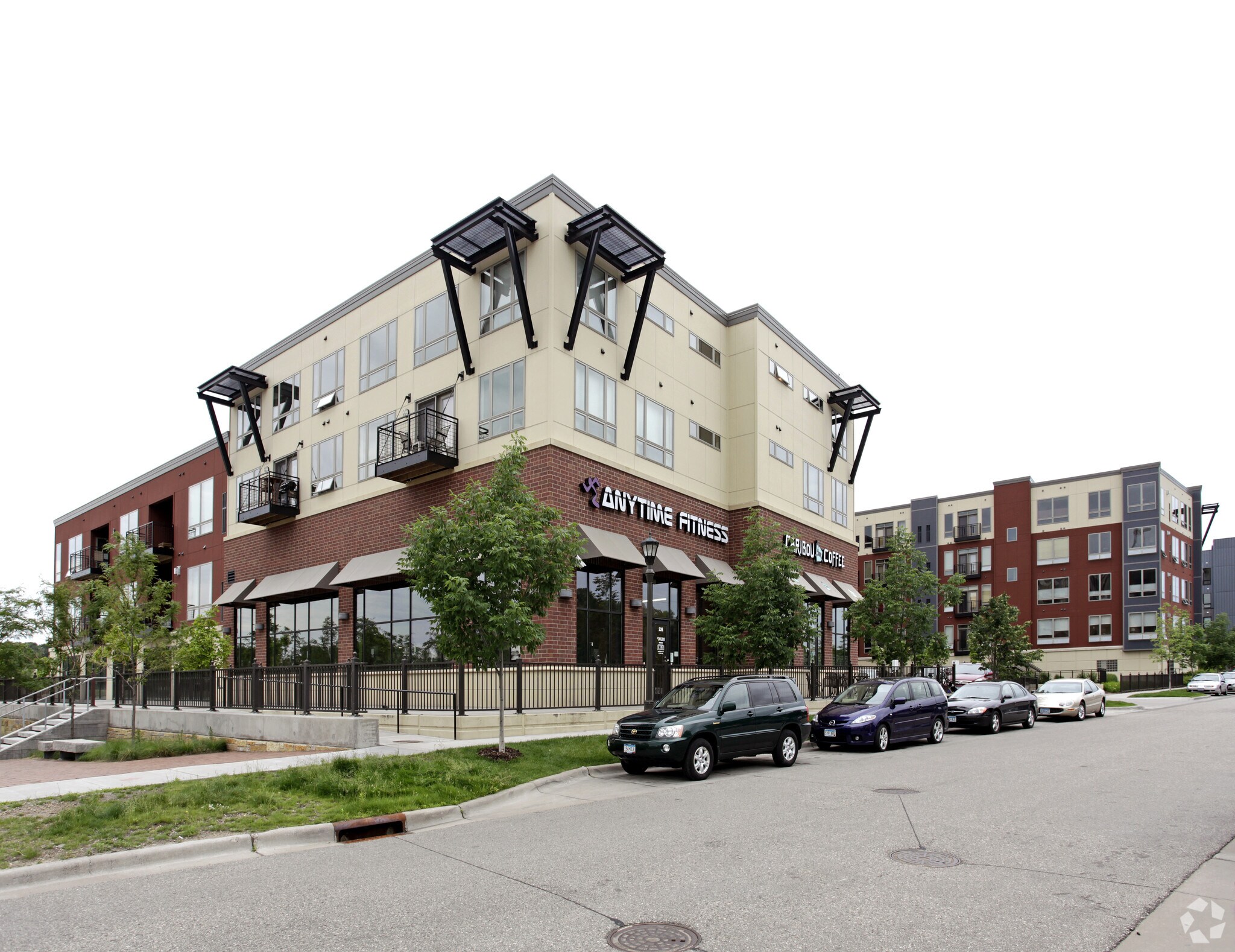 240 Spring St, Saint Paul, MN for sale Primary Photo- Image 1 of 1