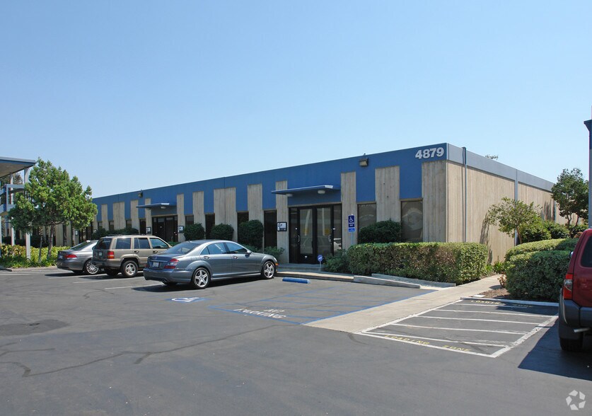 4879 Ronson Ct, San Diego, CA for sale - Primary Photo - Image 1 of 1