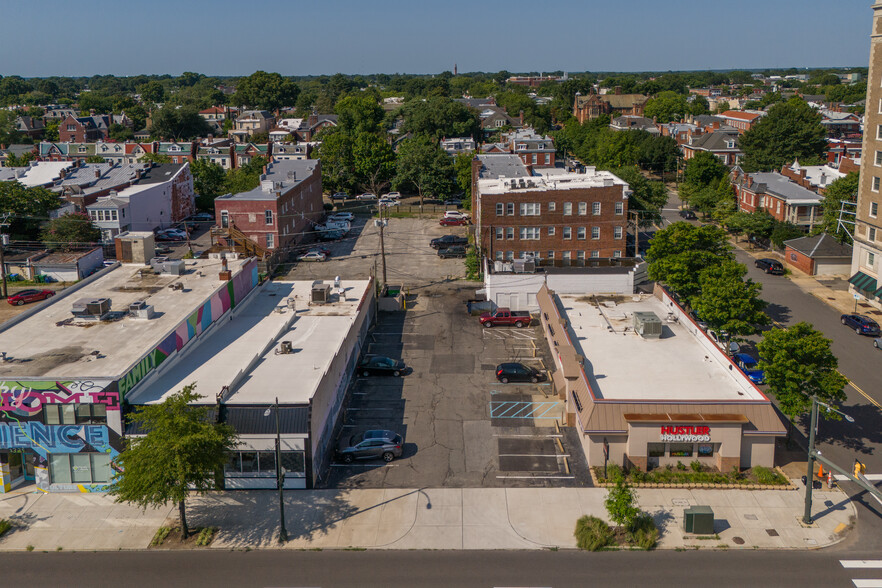 2337-2343 W Broad St & 2340 W Grace st portfolio of 2 properties for sale on LoopNet.com - Building Photo - Image 1 of 1