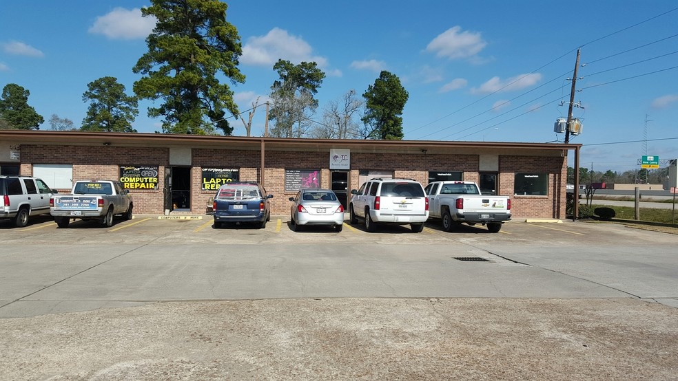 20842 Us-59 Hwy, New Caney, TX for lease - Primary Photo - Image 1 of 10