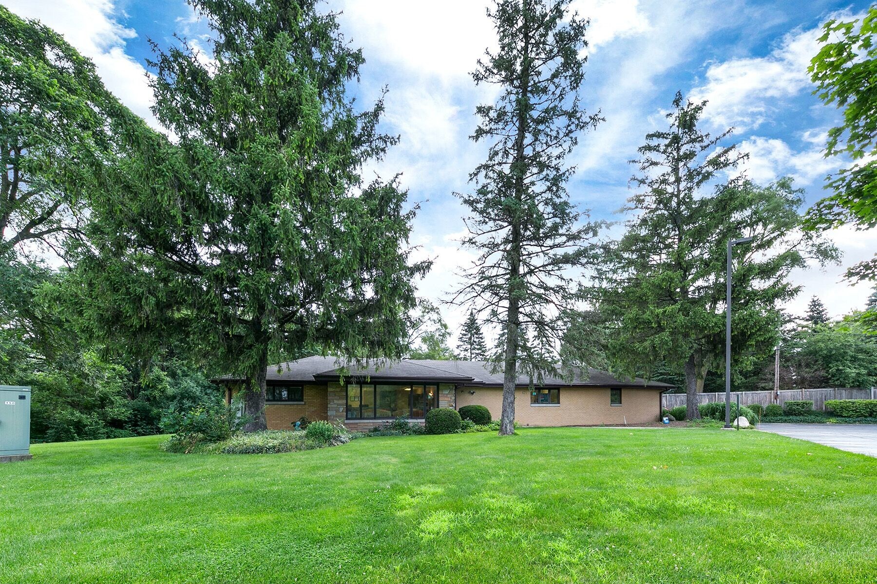 471 75th St, Naperville, IL for sale Building Photo- Image 1 of 1