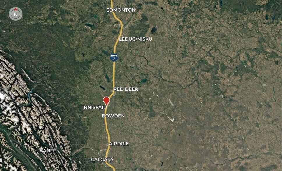 3201 52 Ave, Innisfail, AB for sale - Building Photo - Image 3 of 3