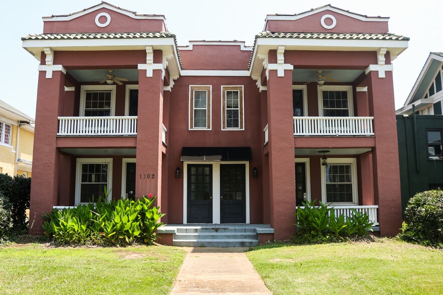 1102 N Main St, High Point, NC for lease - Building Photo - Image 2 of 30