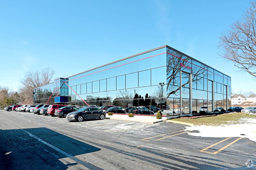 15405-15469 Middlebelt Rd, Livonia, MI for sale - Building Photo - Image 1 of 1