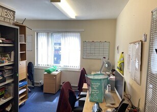 51A-51 High St, Ruislip for lease Interior Photo- Image 1 of 4