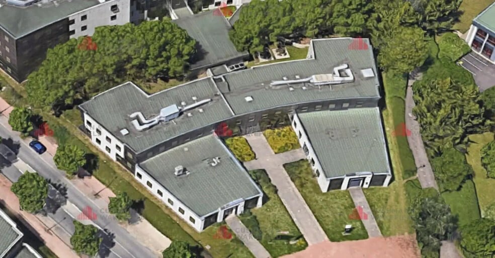 Office in Dijon for lease - Aerial - Image 1 of 4