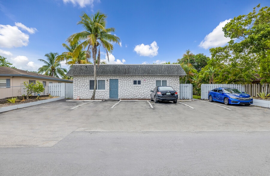 1480 NW 20th Ct, Fort Lauderdale, FL for sale - Building Photo - Image 3 of 14