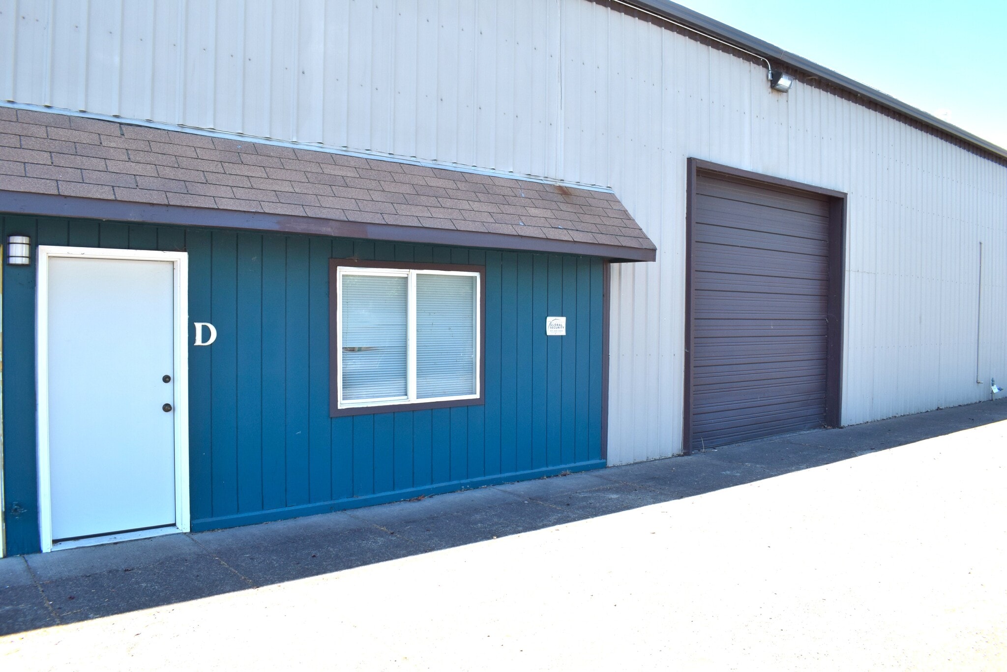 4216 W 7th Ave, Eugene, OR for lease Interior Photo- Image 1 of 10