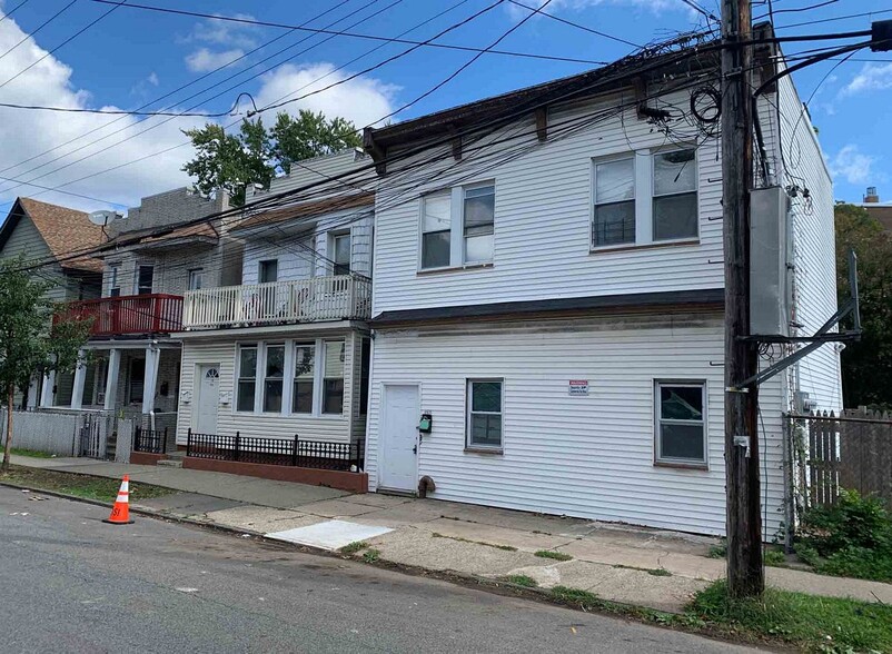 223 Gordon St, Staten Island, NY 10304 | LoopNet