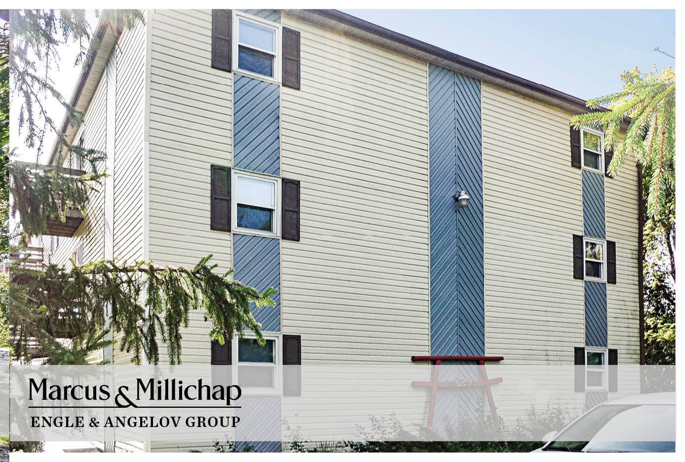 329 Quist Ct, Grayslake, IL for sale Primary Photo- Image 1 of 1