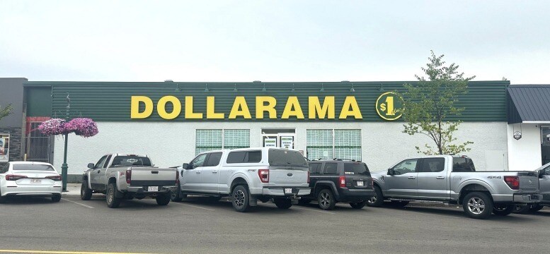 5137 50 St, Barrhead, AB for sale Building Photo- Image 1 of 1