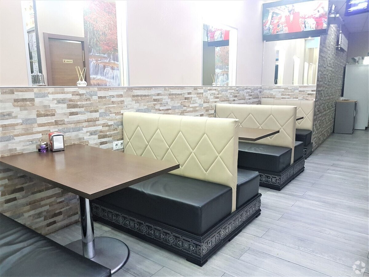 Madrid, MAD 28013 - Unit Puerta IZ, Esc. 1 -  - Interior Photo - Image 1 of 3