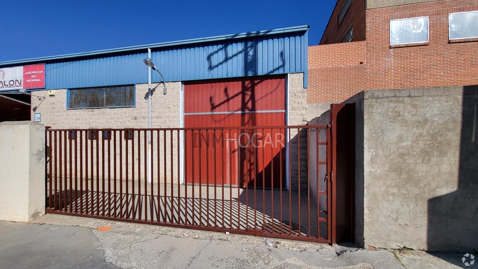 Ávila, AVI 05004 - Unit Puerta 01, Esc. 1 -  - Interior Photo - Image 1 of 2