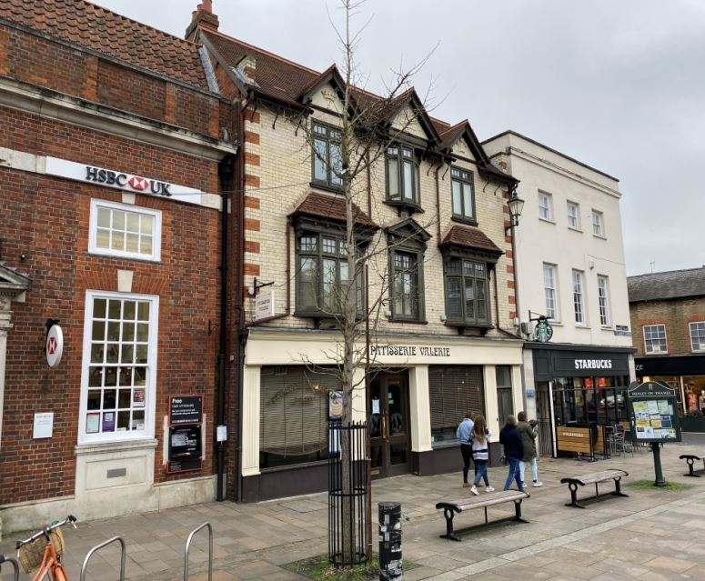 4 Market Pl, Henley On Thames for sale Building Photo- Image 1 of 1