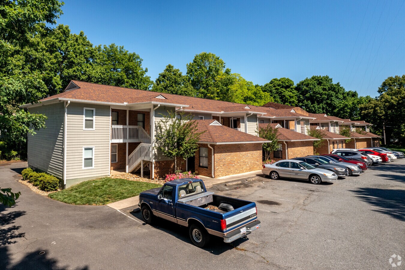 9517 Newell Hickory Grove Rd, Charlotte, NC 28215