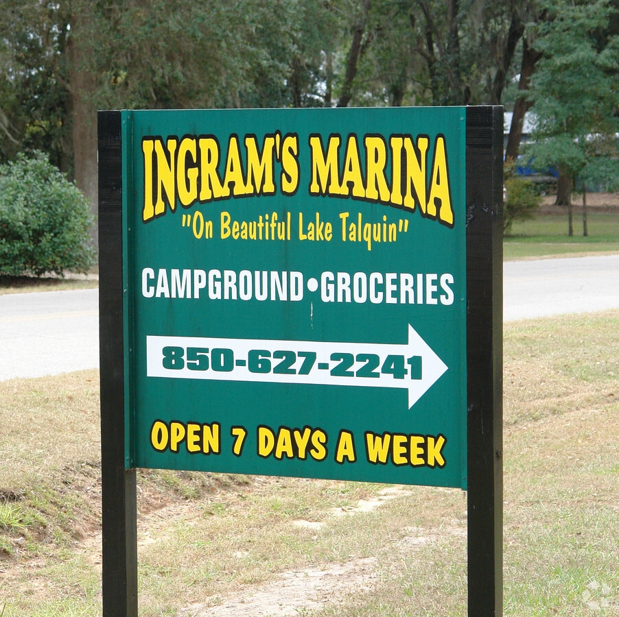 354 Lois Ln, Quincy, FL 32351