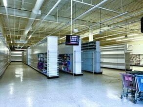 4000-4004 Route 130, Delran, NJ for lease Interior Photo- Image 2 of 3