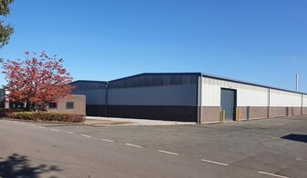 Hartlebury Trading Estate, Hartlebury WOR - Warehouse