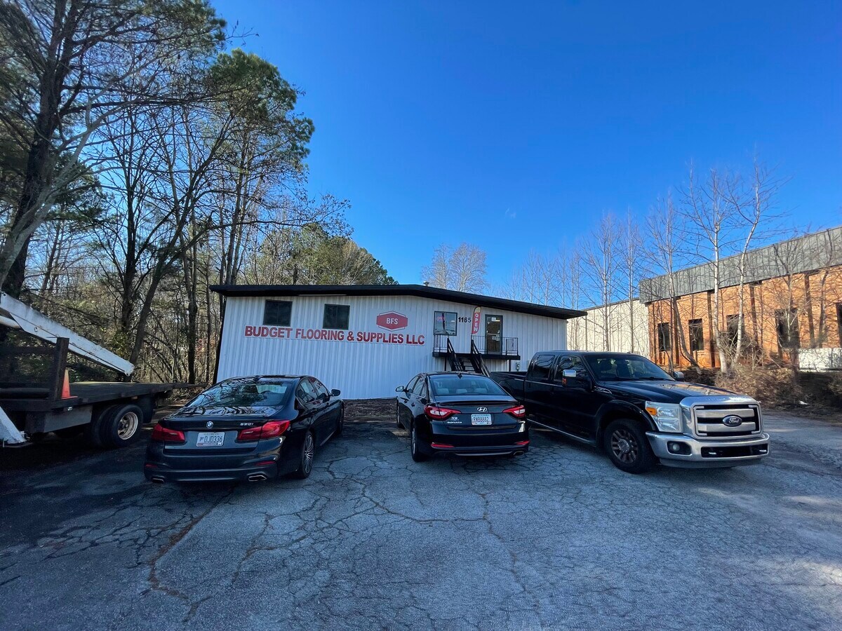 1165 Beaver Ruin Rd, Norcross, GA 30093