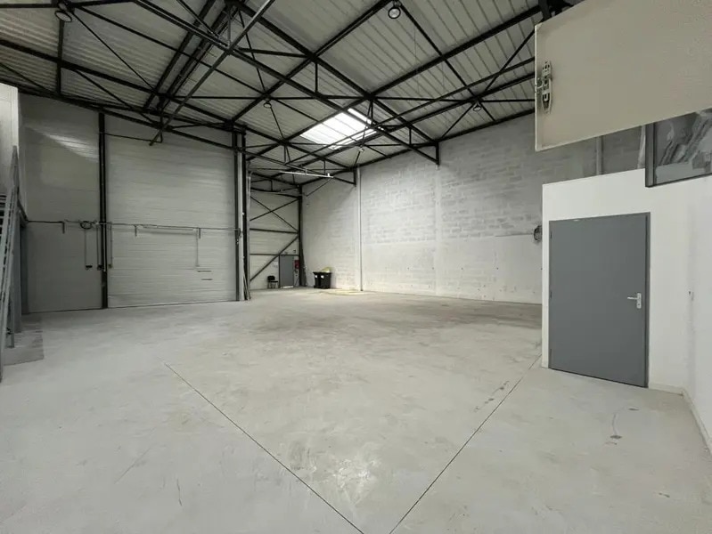 36 Rue Champ Dolin, Saint-Priest for sale Interior Photo- Image 1 of 10