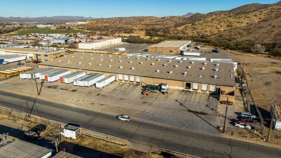 137 E Baffert Dr, Nogales, AZ for sale - Primary Photo - Image 1 of 1